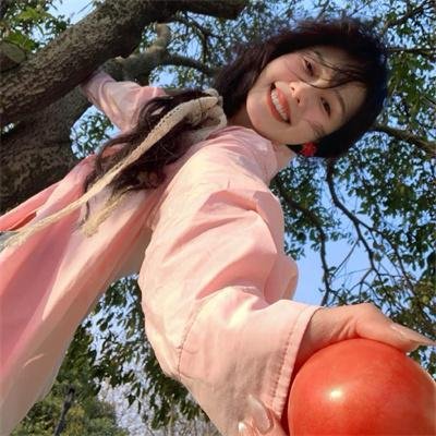 阿尔卑斯看台的外缘